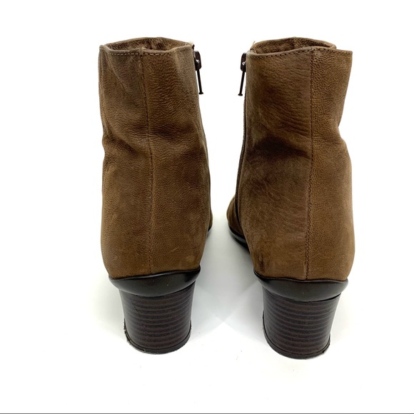 Sesto Meucci Light Brown Worn Leather Style Low Stacked Heel Ankle Boots Sz 9.5 - Picture 4 of 16